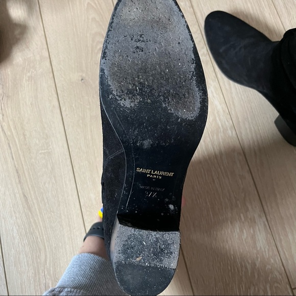 Saint Laurent suede boots - Picture 3 of 5